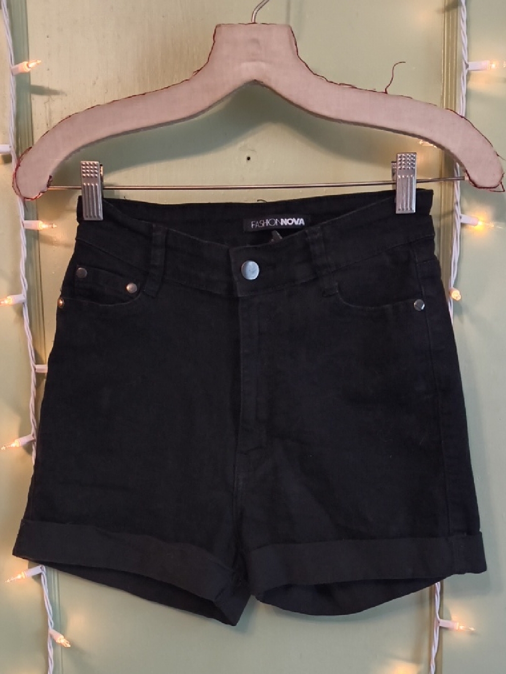 Women's 🆓 Fashion Nova Black High Waisted Cuff Stretch Denim Shorts 7